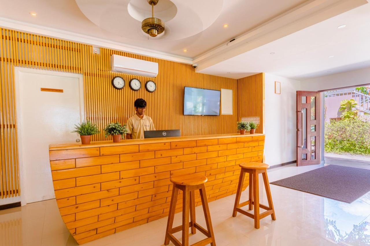 Dhiguveli Breeze Hotel Dhigurah  Exterior photo